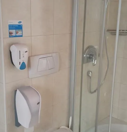 Manzoni Гостевой дом *